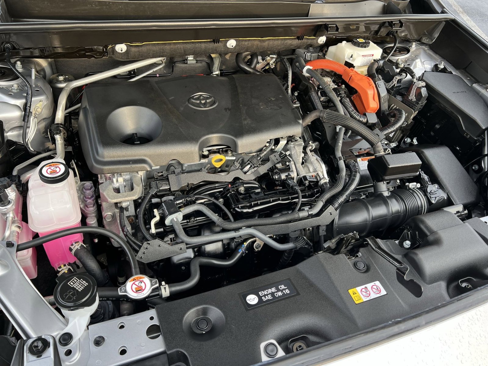 Used 2021 Toyota RAV4 XLE image 26