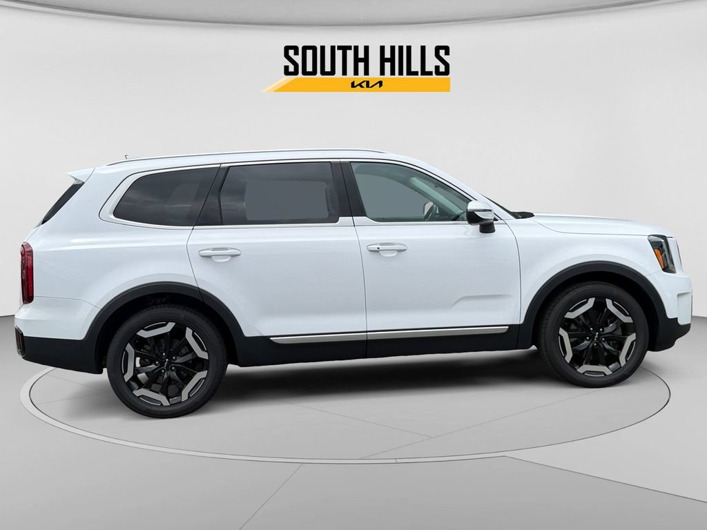 Certified 2023 Kia Telluride S AWD/4WD image 6