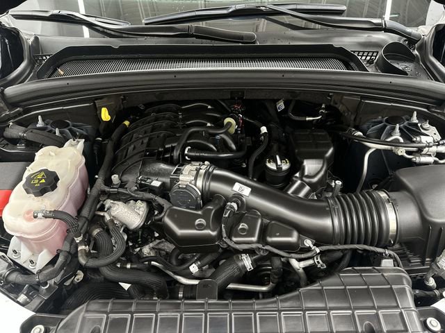 Used 2025 Jeep Grand Cherokee L Limited image 19