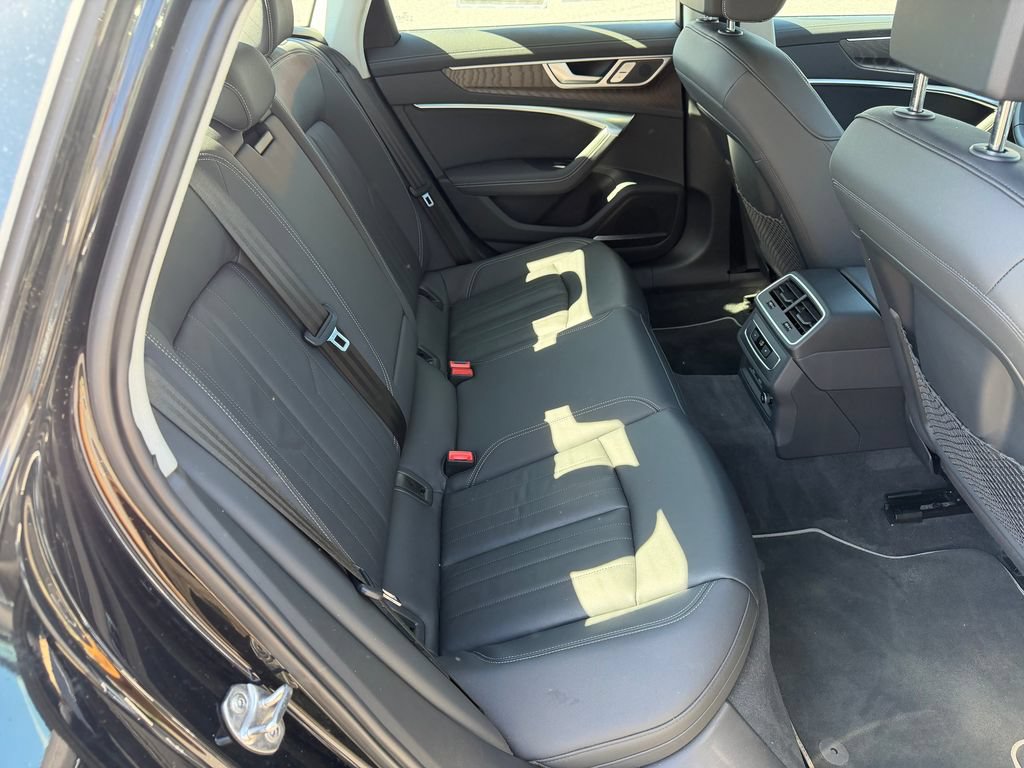 Used 2019 Audi A6 2.0T Premium Plus w/ Premium Plus Package AWD/4WD image 18