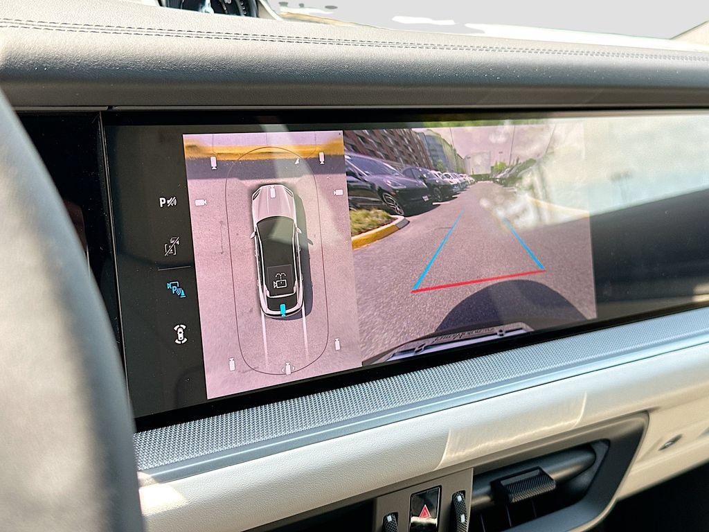 New 2026 Porsche Cayenne S AWD/4WD image 17