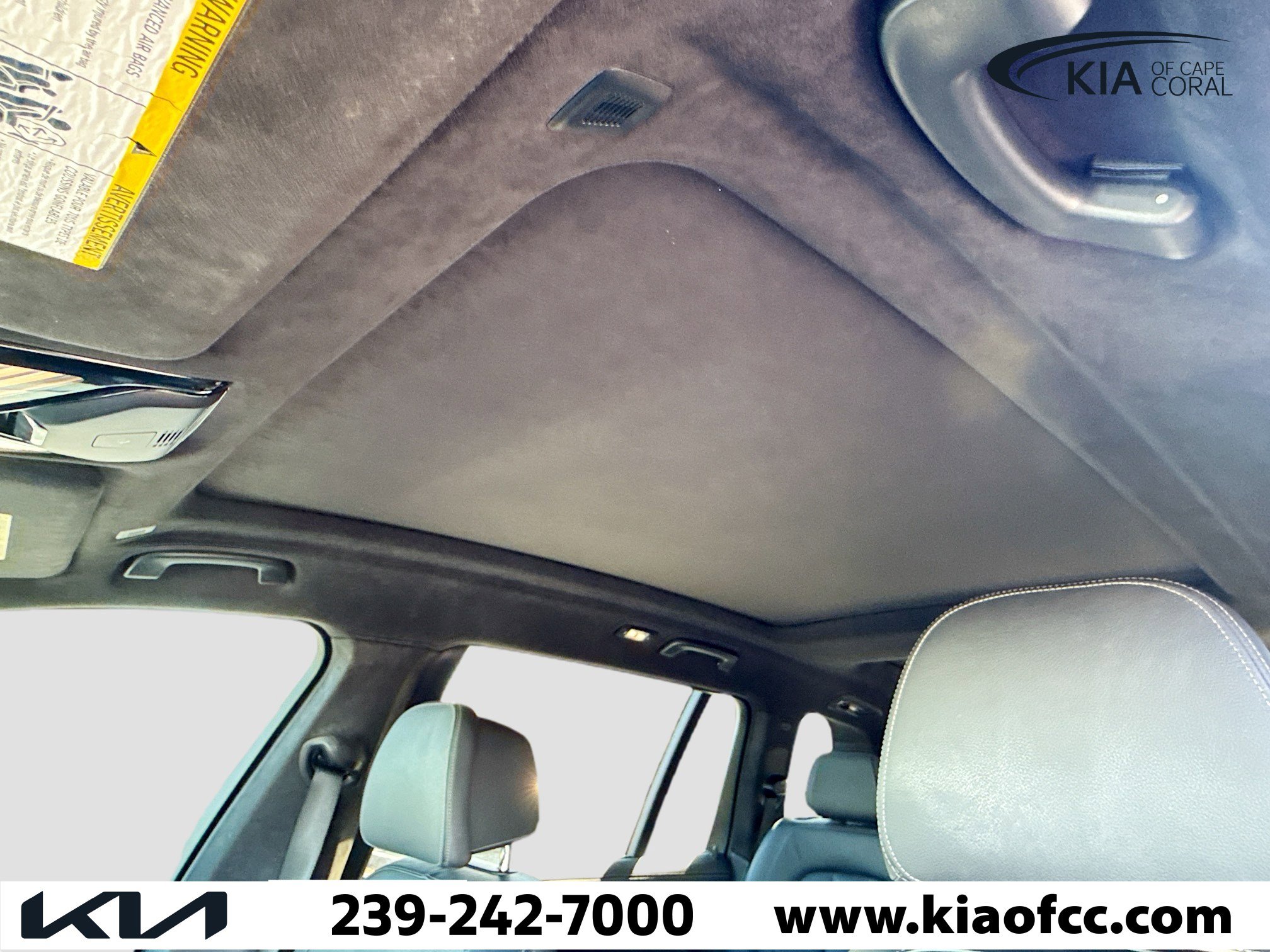 Used 2020 BMW X7 M50i w/ Executive Package image 28