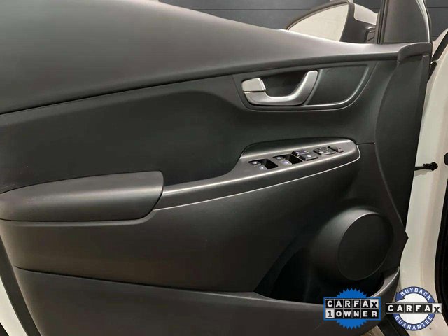 Used 2023 Hyundai Kona SE w/ Cargo Package image 14