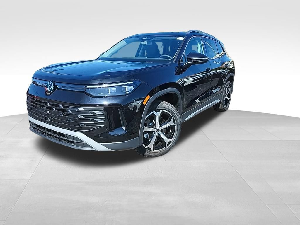 New 2026 Volkswagen Tiguan SE AWD/4WD image 3