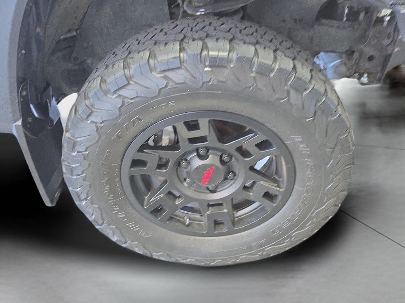 Used 2021 Toyota Tacoma SR5 w/ Trail Edition AWD/4WD image 23