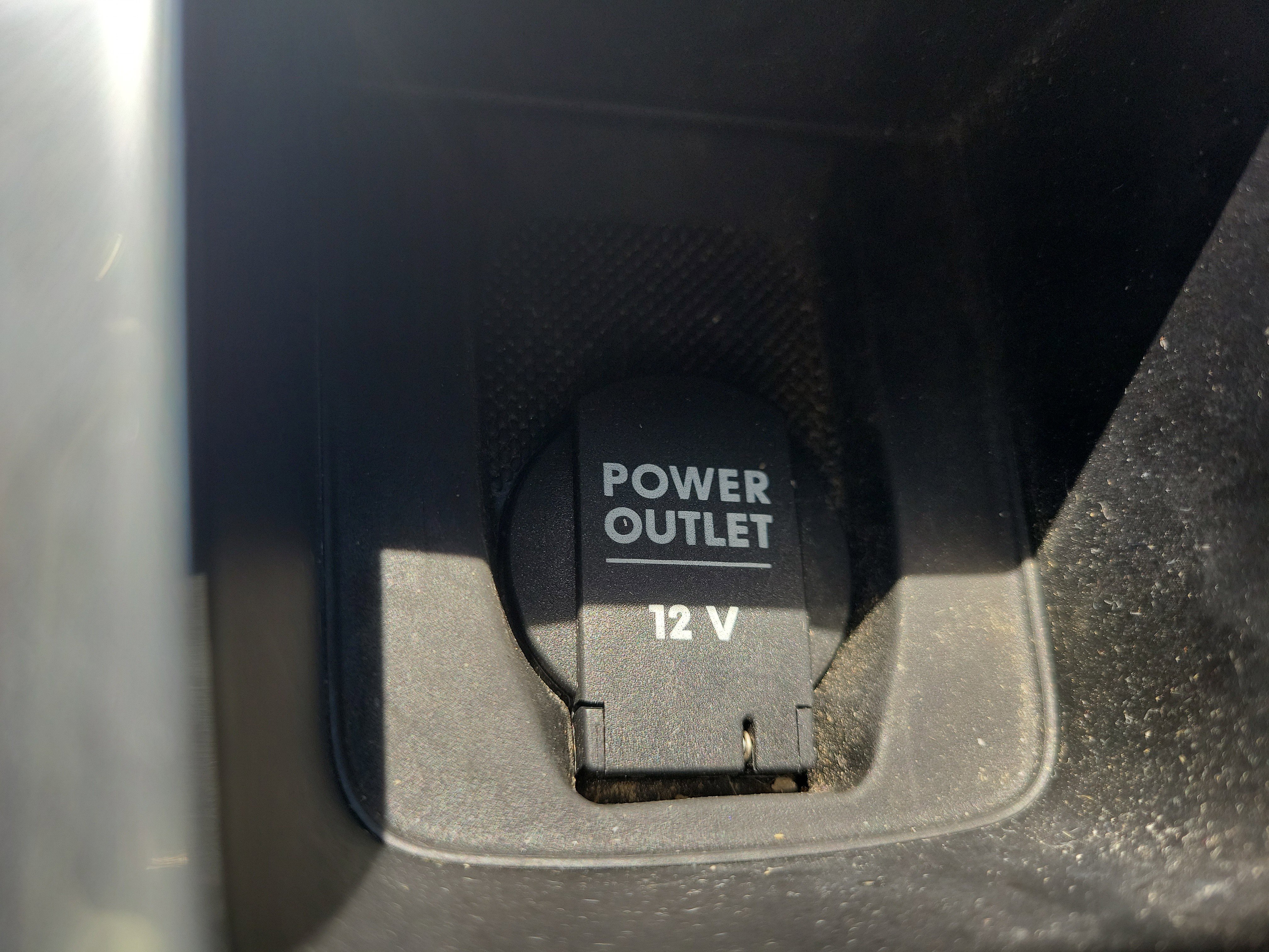 Used 2019 Porsche Macan AWD/4WD image 31