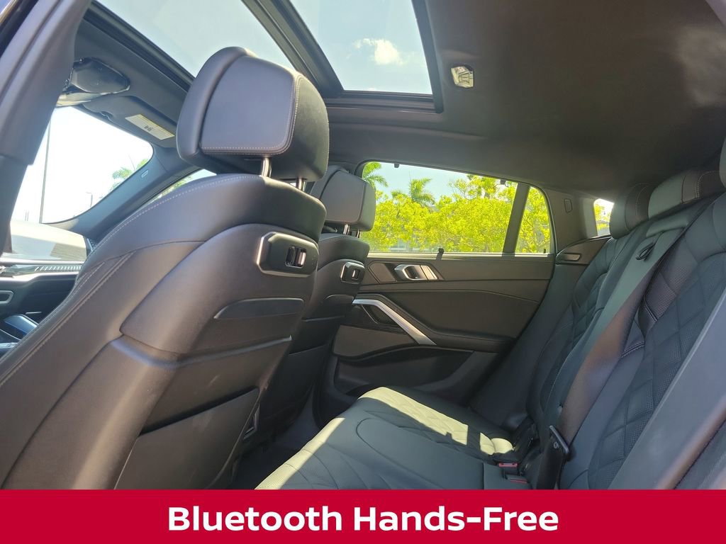 Used 2024 BMW X6 M60i AWD/4WD image 17