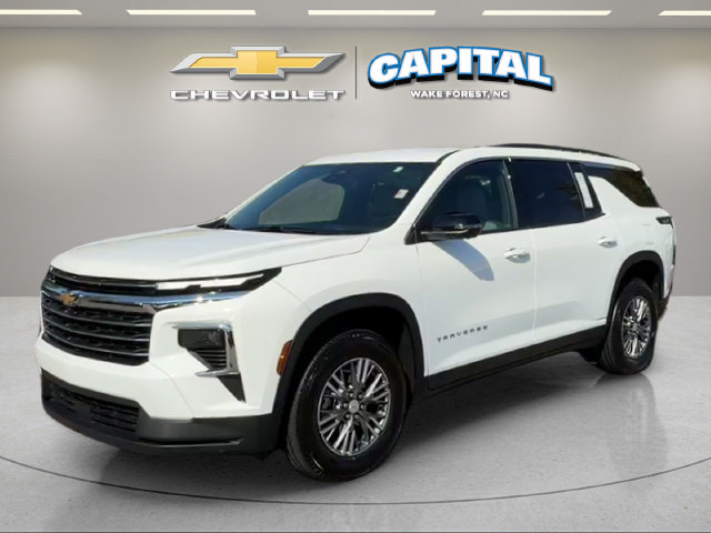 Used 2026 Chevrolet Traverse LT w/ Driver Confidence Package FWD image 1