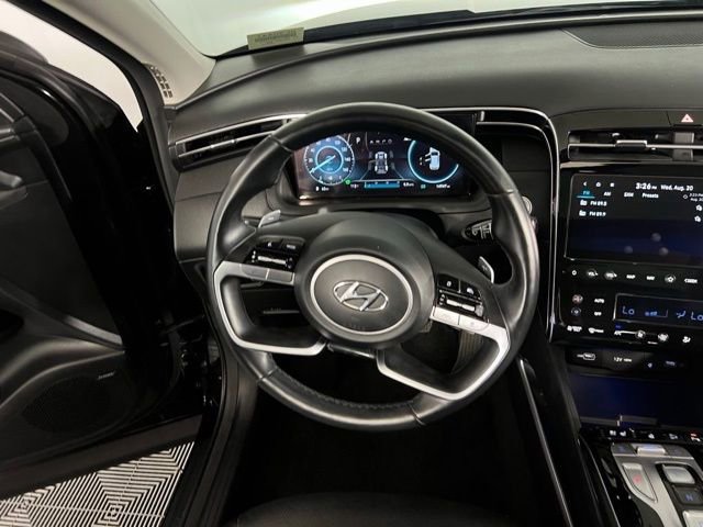 Used 2023 Hyundai Tucson Limited AWD/4WD image 16