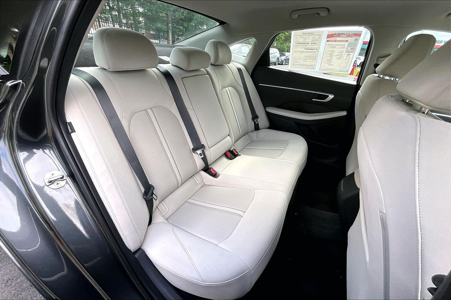 Used 2025 Hyundai Sonata SEL FWD image 24