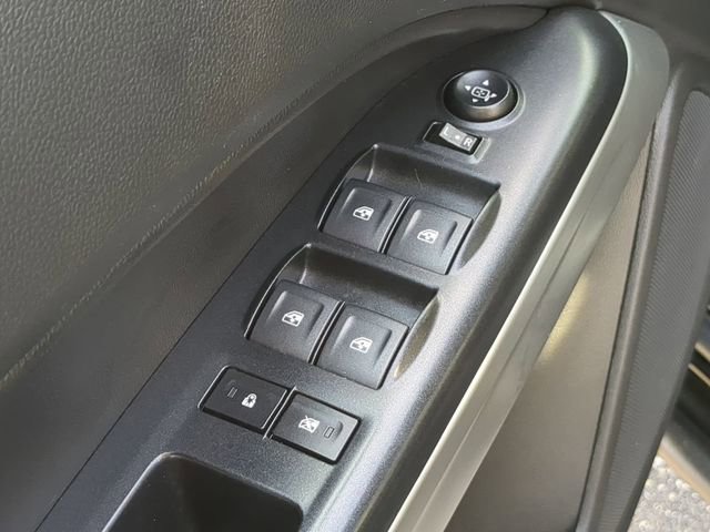 Used 2021 Chevrolet Colorado ZR2 w/ ZR2 Midnight Special Edition image 17