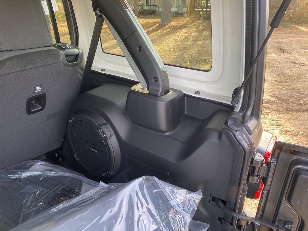 New 2026 Jeep Wrangler Unlimited Rubicon image 14