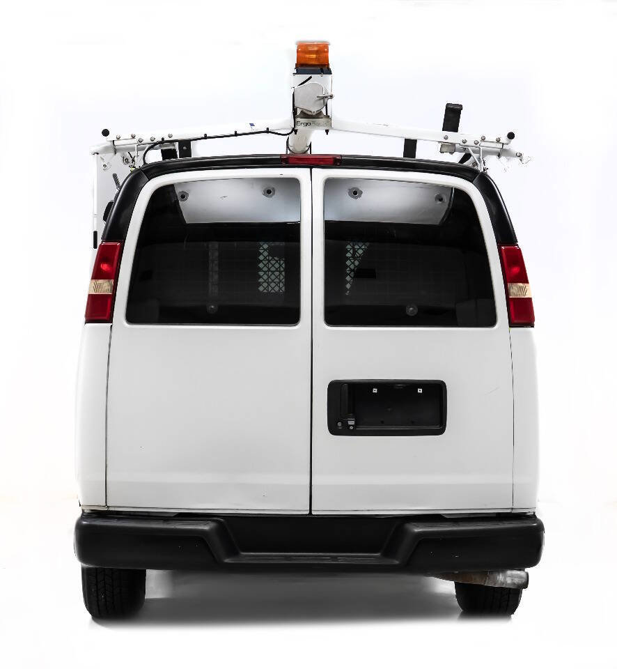 Used 2013 Chevrolet Express 1500 image 8