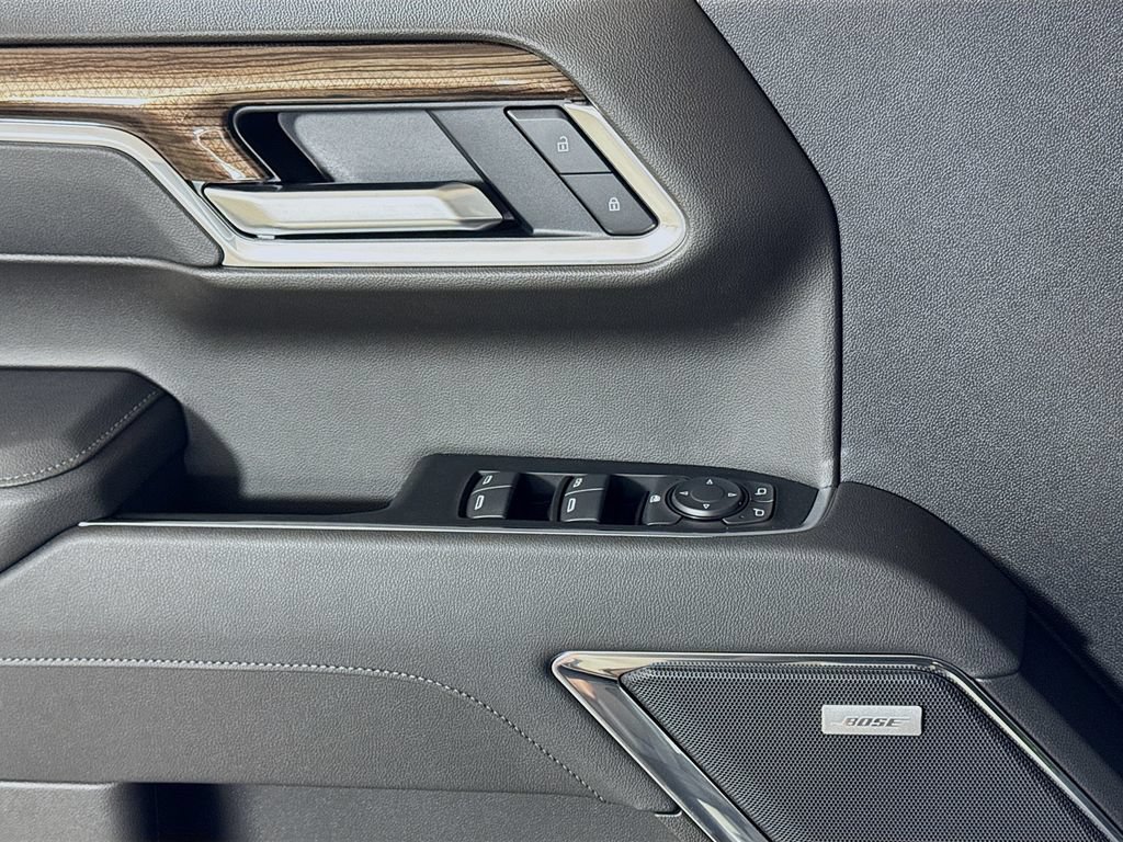 New 2026 Chevrolet Silverado 1500 LT Trail Boss w/ LT Trail Boss Premium Package AWD/4WD image 16