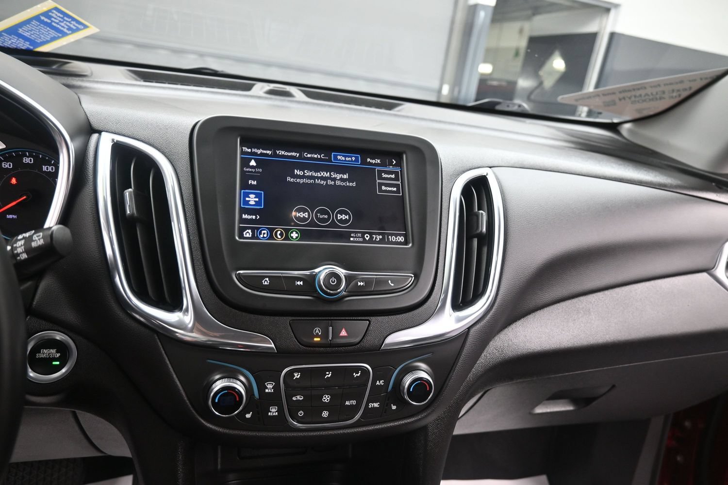 Used 2024 Chevrolet Equinox LT w/ LPO, Floor Liner Package AWD/4WD image 30