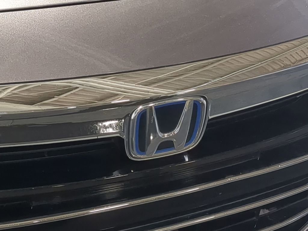 Used 2022 Honda Accord EX-L image 12