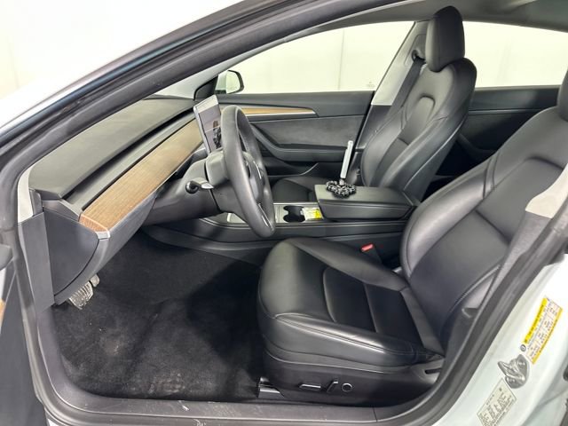 Used 2023 Tesla Model 3 Standard Range image 11