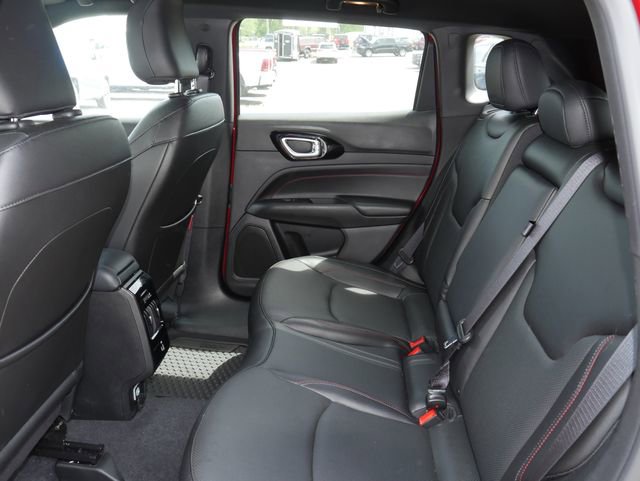 Used 2024 Jeep Compass Trailhawk w/ Trailhawk Elite Group AWD/4WD image 22