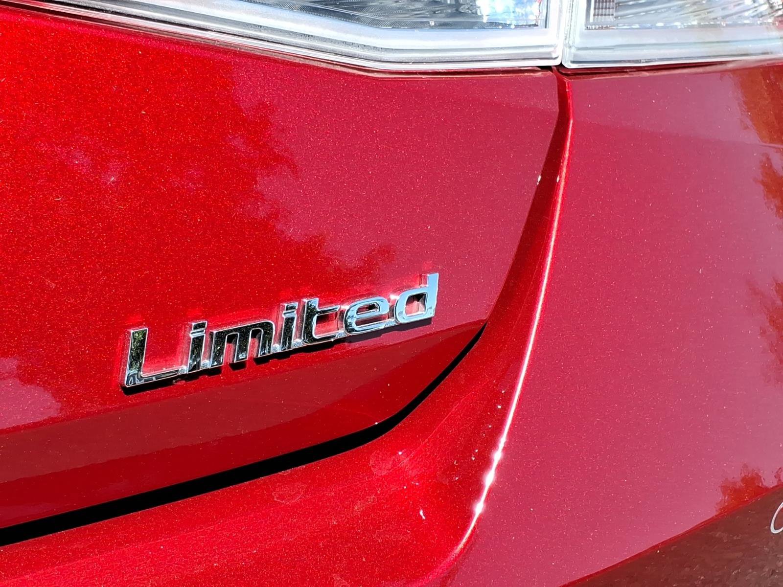 Certified 2023 Hyundai Elantra Limited w/ Cargo Package FWD image 10