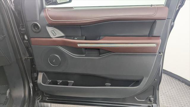 Used 2024 Ford Expedition Limited RWD image 24