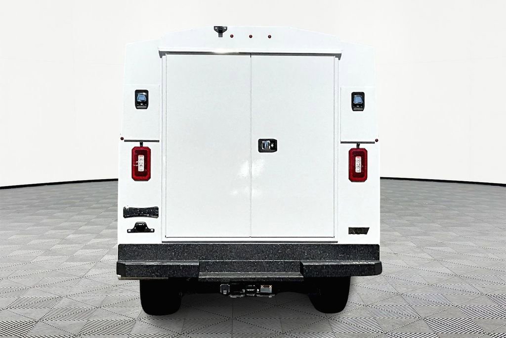 New 2025 Chevrolet Express 3500 w/ Power Convenience Package image 4