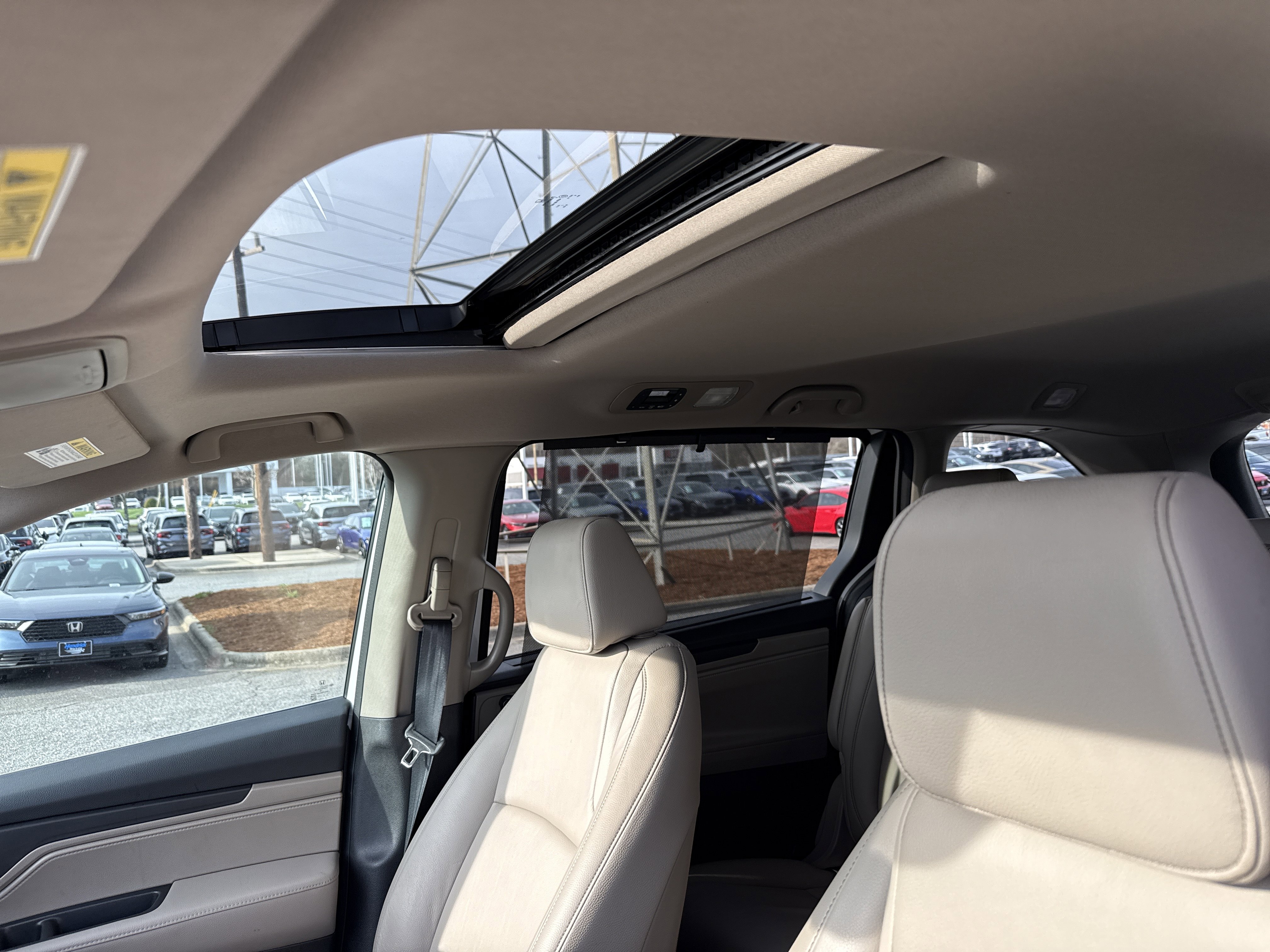 Certified 2023 Honda Odyssey EX-L image 28