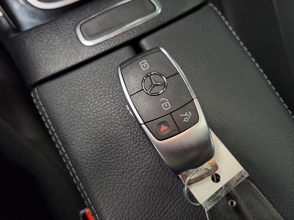 Used 2024 Mercedes-Benz GLA 250 4MATIC image 16