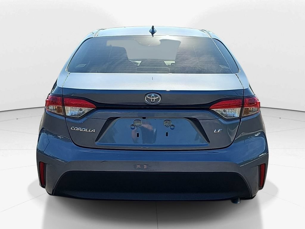 Used 2026 Toyota Corolla LE FWD image 7