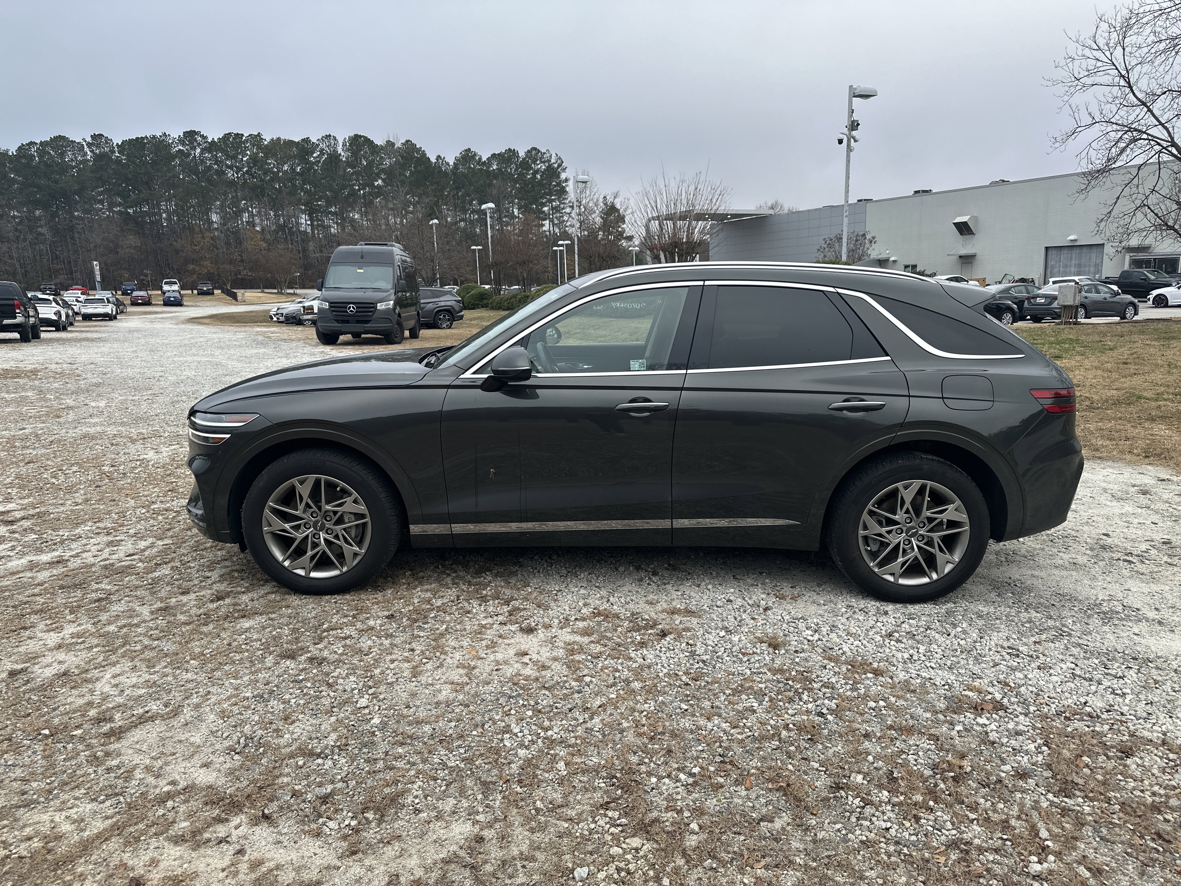 Used 2025 Genesis GV70 2.5T image 8