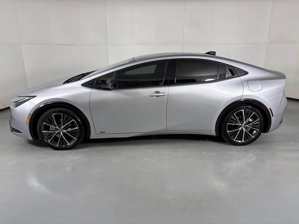 Used 2026 Toyota Prius Limited AWD/4WD image 5