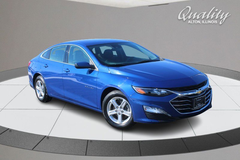 Used 2023 Chevrolet Malibu LT image 3