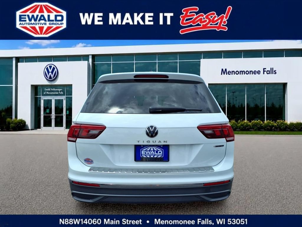 Used 2024 Volkswagen Tiguan Wolfsburg Edition AWD/4WD image 5