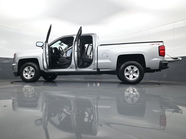 Used 2017 Chevrolet Silverado 1500 LT w/ All Star Edition image 34