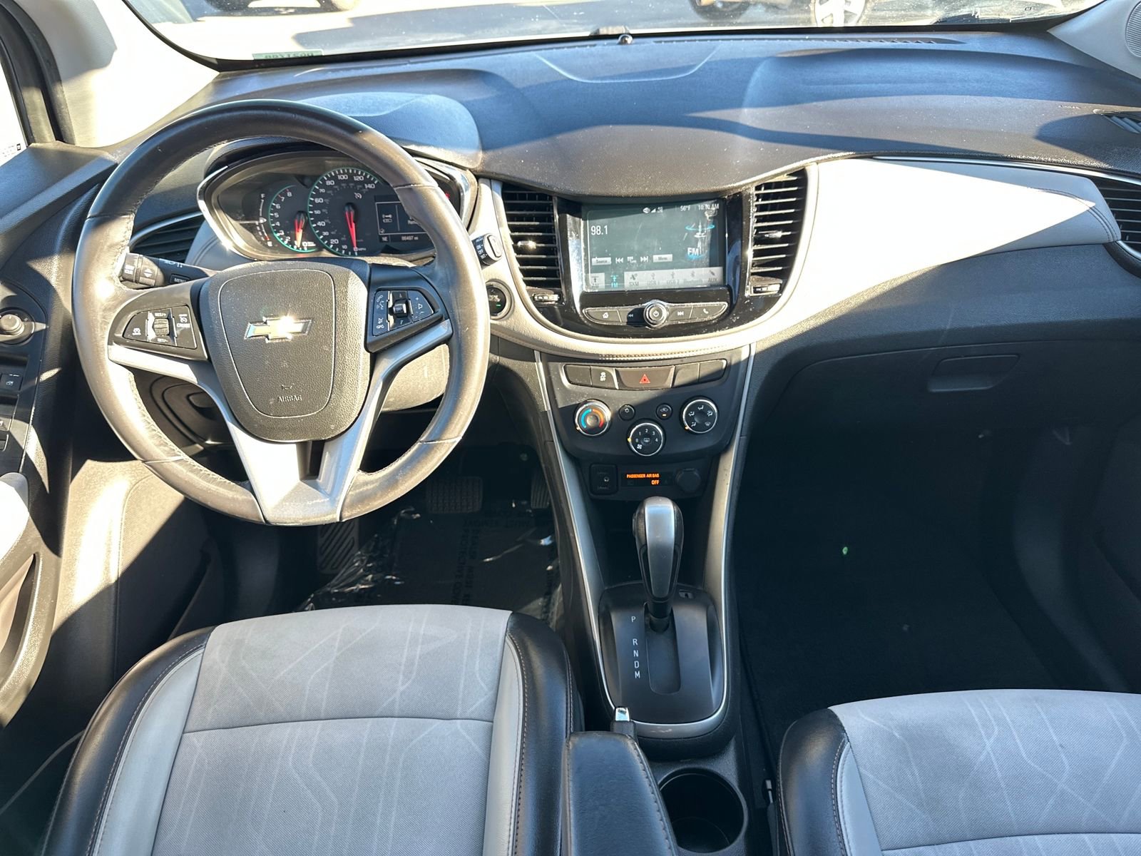 Used 2017 Chevrolet Trax LT w/ LT Convenience Package image 23