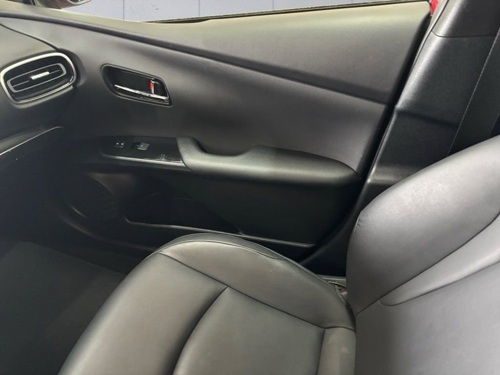 Used 2021 Toyota Prius XLE w/ Carpet Mat Package (TMS) AWD/4WD image 16