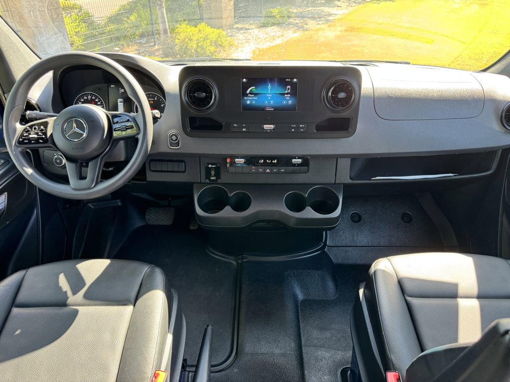Used 2023 Mercedes-Benz Sprinter 144 Cargo image 16