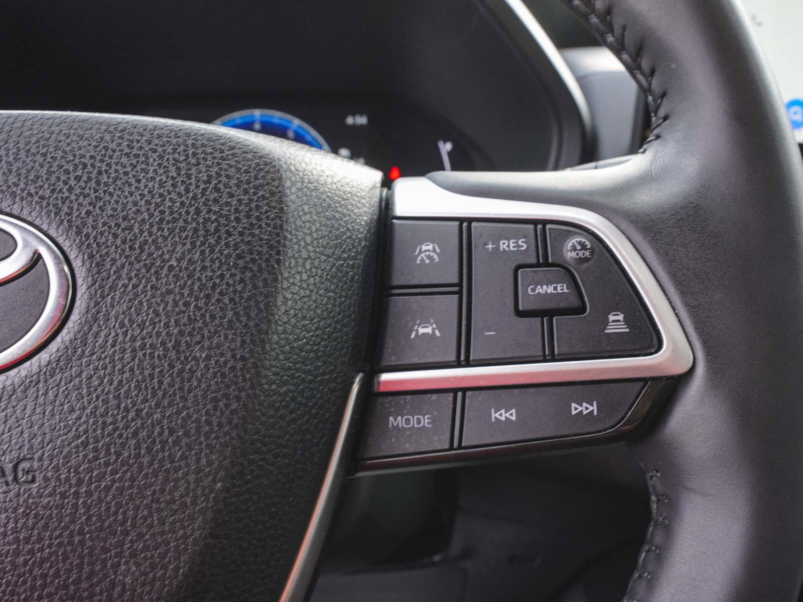 Used 2024 Toyota Grand Highlander XLE image 22