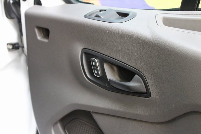 Used 2022 Ford Transit 350 XLT image 9