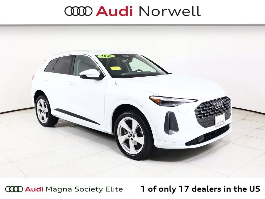 Certified 2025 Audi Q5 Premium w/ Premium Plus