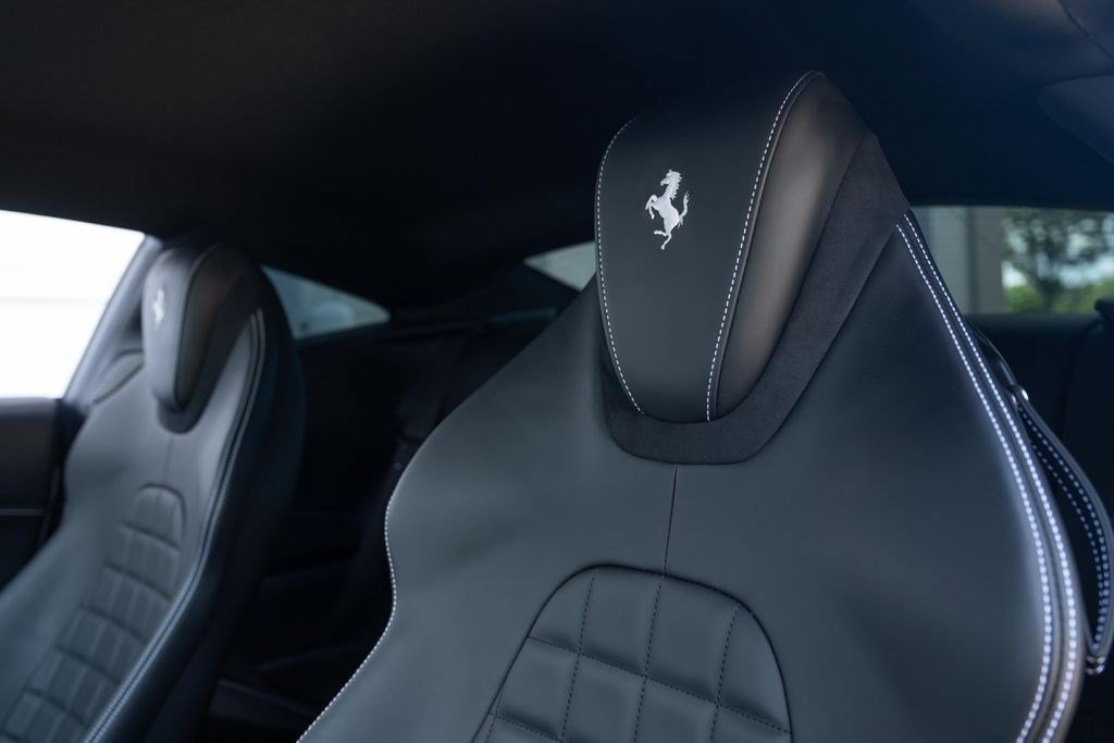 Used 2022 Ferrari Roma RWD image 49