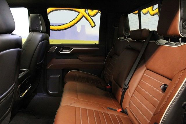 New 2026 GMC Sierra 2500 Denali Ultimate image 17