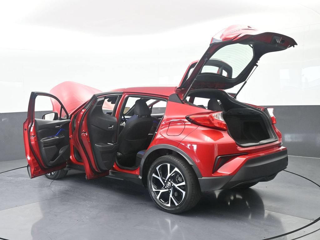 Used 2021 Toyota C-HR XLE FWD image 75