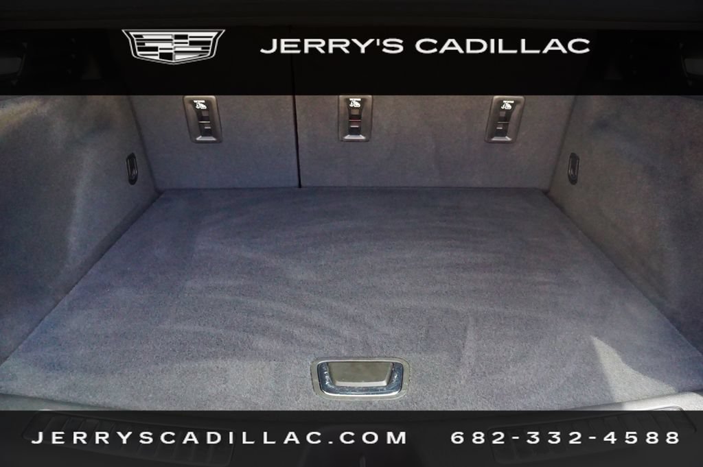 Used 2022 Cadillac XT4 Sport w/ Comfort Package FWD image 23
