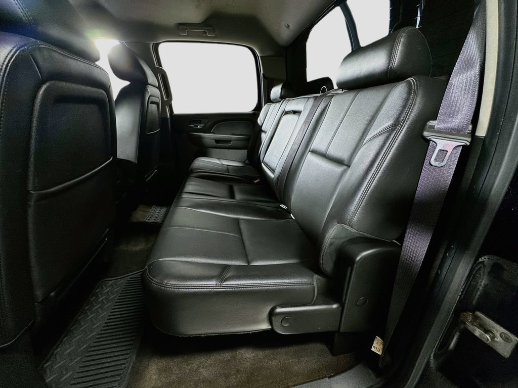 Used 2014 Chevrolet Silverado 2500 LTZ w/ LTZ Plus Package AWD/4WD image 25