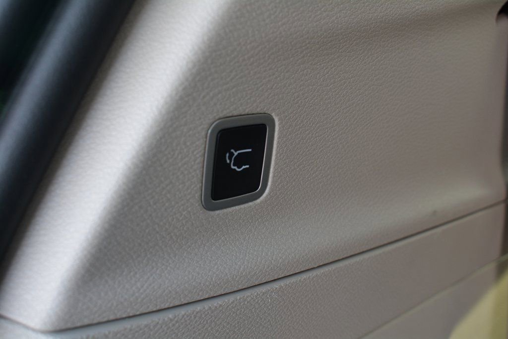 Used 2022 Chrysler Pacifica Limited image 24