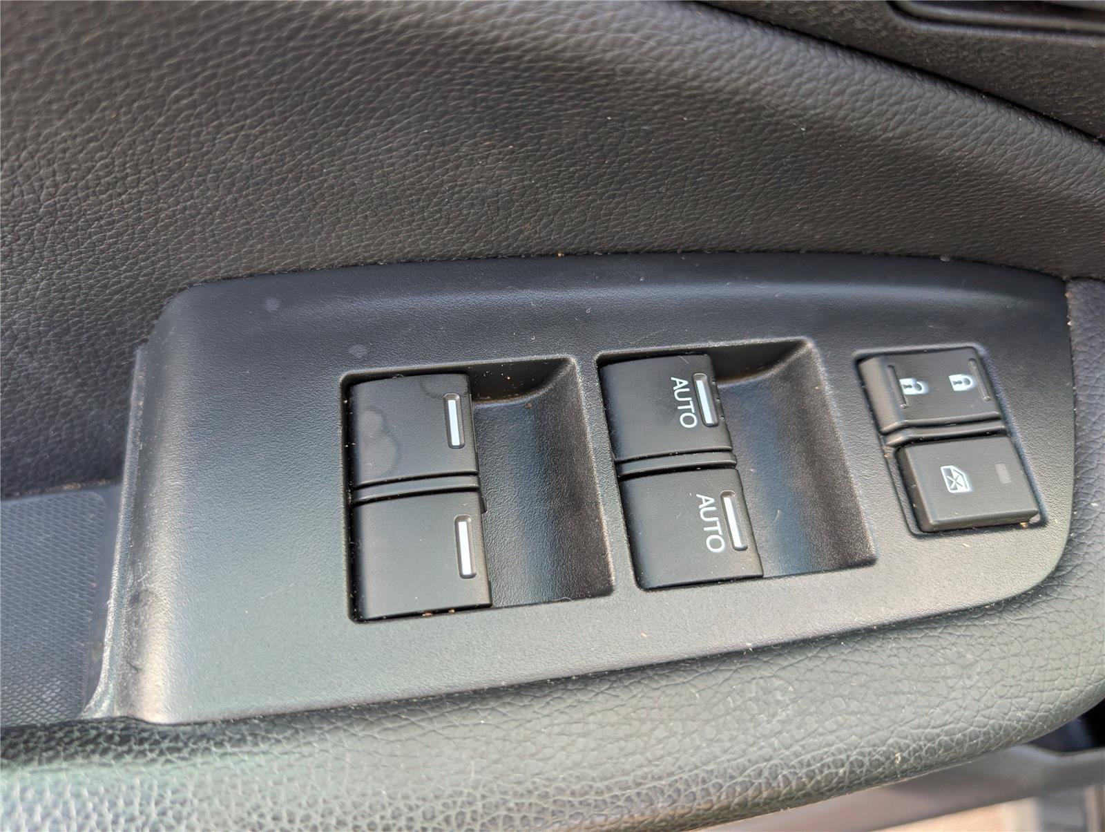 Used 2021 Honda Pilot Special Edition image 15
