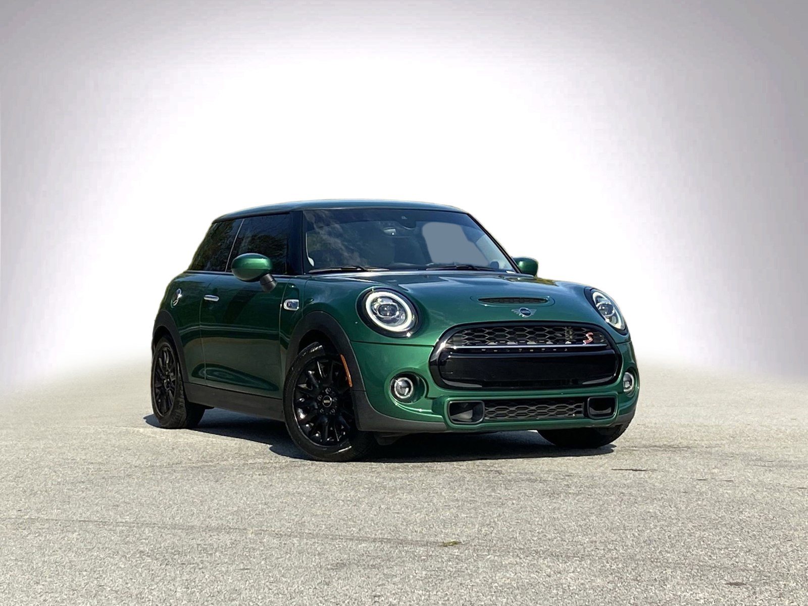 Used 2020 MINI Cooper S image 2
