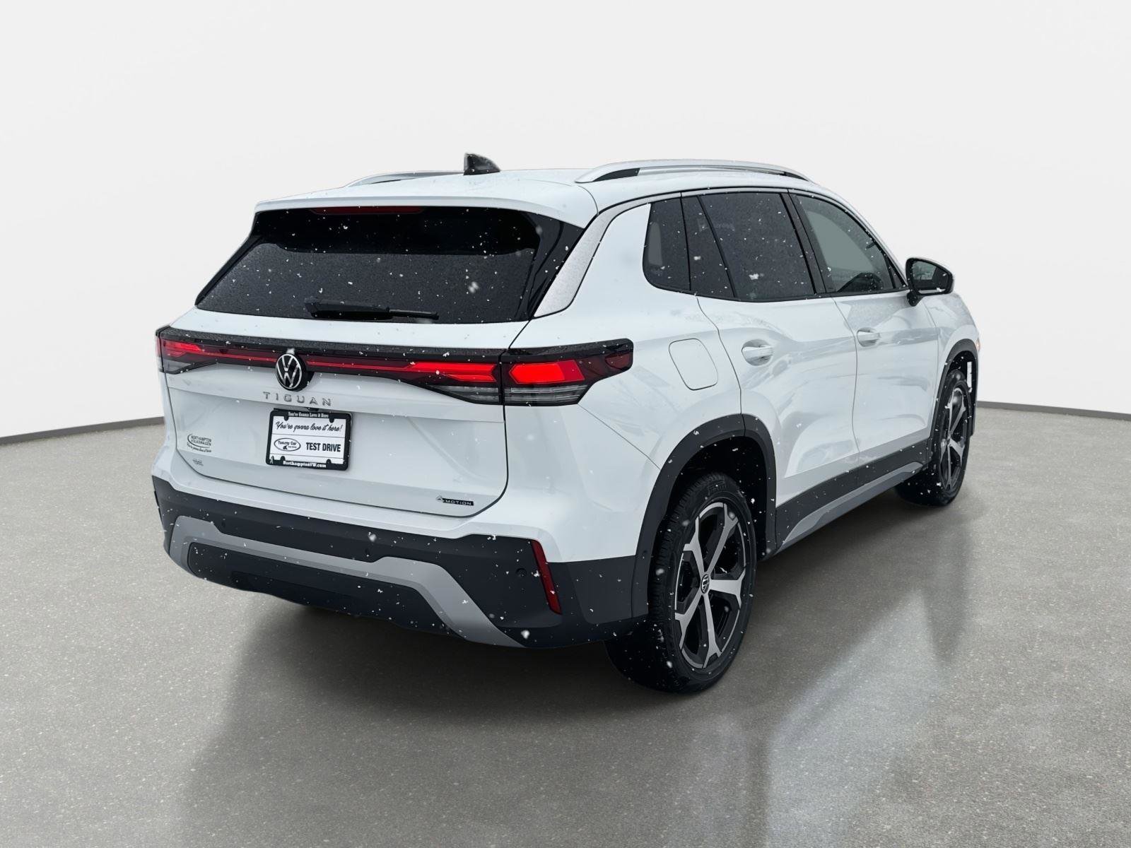 New 2026 Volkswagen Tiguan SE image 5