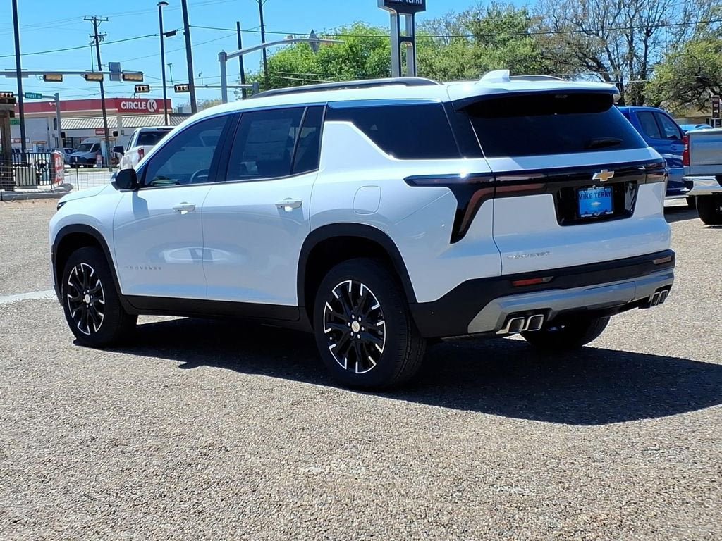 New 2026 Chevrolet Traverse LT w/ Sun and Wheel Package image 3
