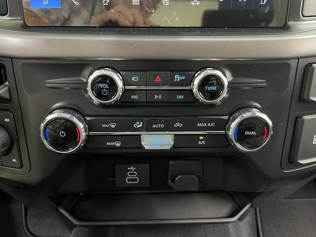 New 2025 Ford F150 XLT w/ Equipment Group 301A Standard image 27